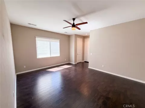 Living - 45118 Morgan Hts, Temecula, CA 92592 photo 2 of 10