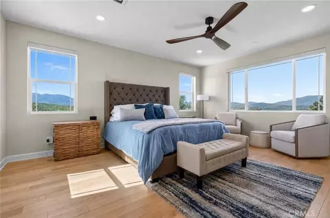 Bedroom - 1055 Vista Ct, Riverside, CA 92506 photo 1 of 5