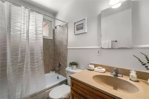 Bath - 4156 Heidi, Riverside, CA 92504 photo 1 of 3