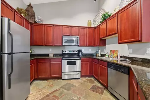 Kitchen - 375 Central #8, Riverside, CA 92507 photo 5 of 5