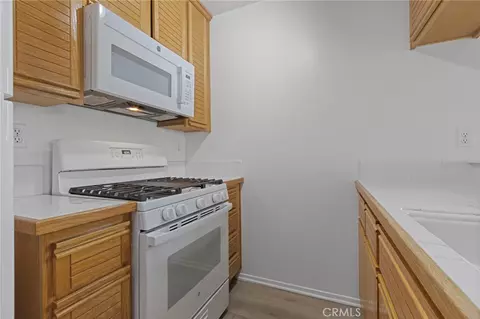 Kitchen - 15361 Hunsaker Ave #A, Paramount, CA 90723 photo 4 of 4