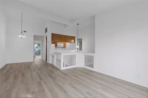 Living - 15361 Hunsaker Ave #A, Paramount, CA 90723 photo 4 of 5