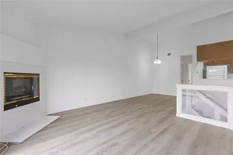 Living - 15361 Hunsaker Ave #A, Paramount, CA 90723 photo 3 of 5