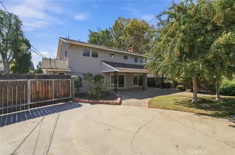 Exterior - 4045 Chapman, Riverside, CA 92506 photo 9 of 12