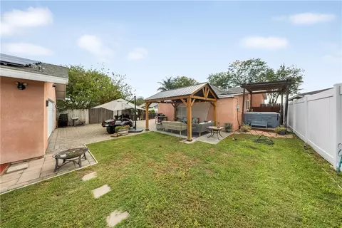 Exterior - 630 N 5th Ave, Upland, CA 91786 photo 5 of 9