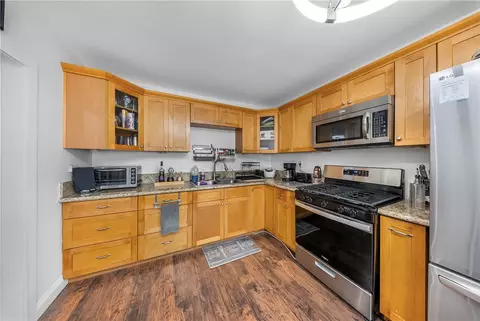 Kitchen - 630 N 5th Ave, Upland, CA 91786 photo 2 of 2