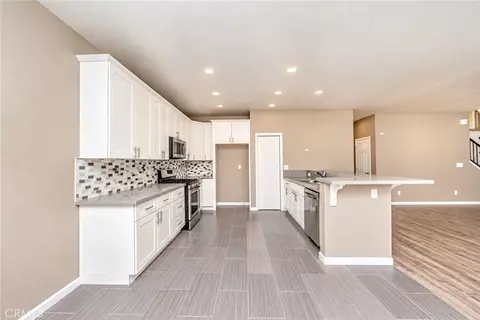 Kitchen - Undisclosed, Riverside, CA 92501 photo 2 of 2