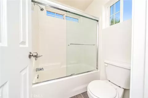 Bath - Undisclosed, Riverside, CA 92501 photo 7 of 7