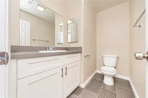 Bath - Undisclosed, Riverside, CA 92501 photo 1 of 7
