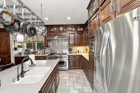 Kitchen - 12563 Avocado, Riverside, CA 92503 photo 4 of 5