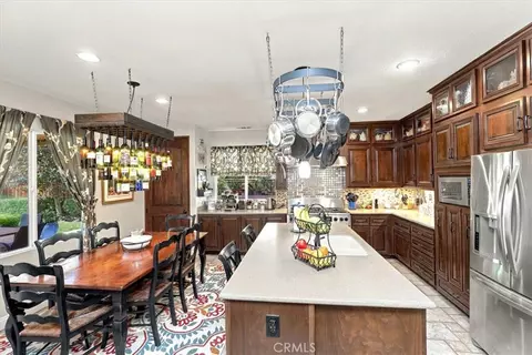 Kitchen - 12563 Avocado, Riverside, CA 92503 photo 2 of 5