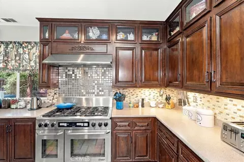 Kitchen - 12563 Avocado, Riverside, CA 92503 photo 5 of 5