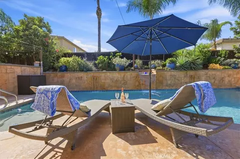 Exterior - 12563 Avocado, Riverside, CA 92503 photo 24 of 25
