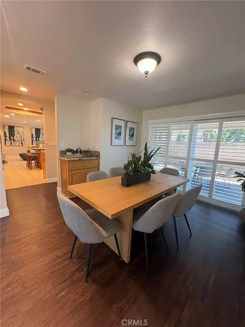 Dining - 7908 E Saffron, Anaheim, CA 92808 photo 7 of 8