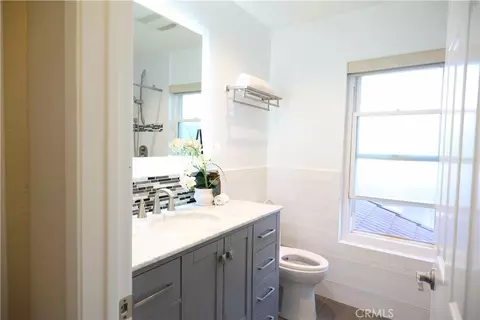 Bath - 7908 E Saffron, Anaheim, CA 92808 photo 5 of 6