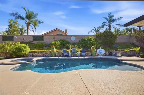 Exterior - 7008 Wood, Riverside, CA 92506 photo 7 of 11