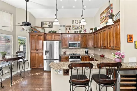 Kitchen - 7008 Wood, Riverside, CA 92506 photo 2 of 4