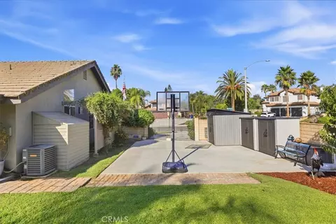 Exterior - 7008 Wood, Riverside, CA 92506 photo 10 of 11