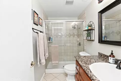 Bath - 7008 Wood, Riverside, CA 92506 photo 3 of 3