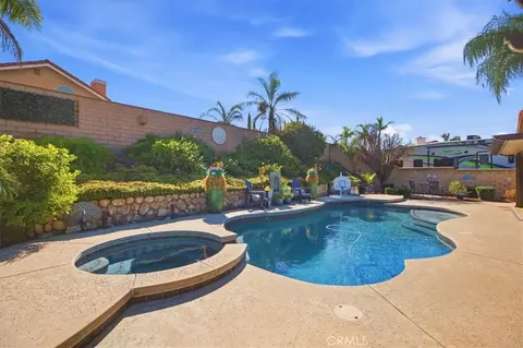 Exterior - 7008 Wood, Riverside, CA 92506 photo 8 of 11