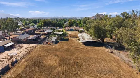 View/Area - 3169 Hillside Ave, Norco, CA 92860 photo 2 of 6