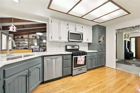 Kitchen - 3169 Hillside Ave, Norco, CA 92860 photo 2 of 4