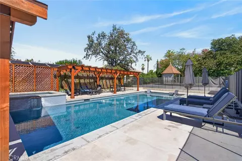 Exterior - 2732 Mary St, Riverside, CA 92506 photo 12 of 14
