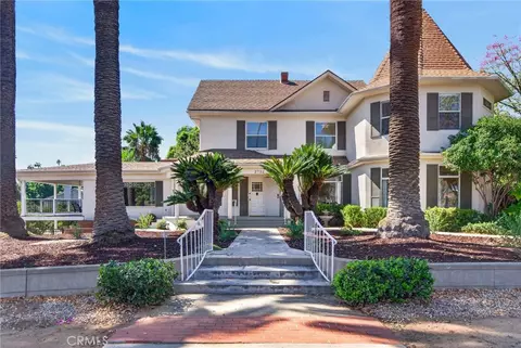 Exterior - 2732 Mary St, Riverside, CA 92506 photo 3 of 14