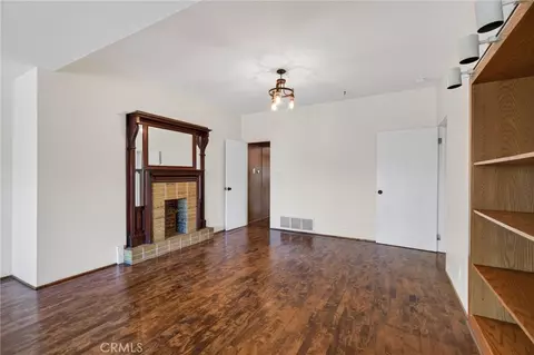 Living - 2732 Mary St, Riverside, CA 92506 photo 5 of 12