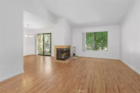 Living - 600 Central, Riverside, CA 92507 photo 3 of 6