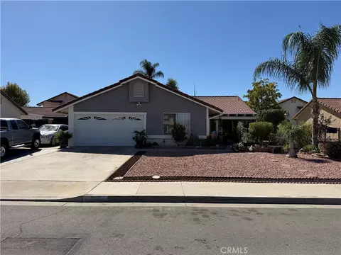 986 Clover, San Jacinto, CA 92582