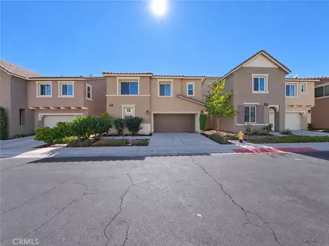 24251 Lilac Ln, Lake Elsinore, CA 92532