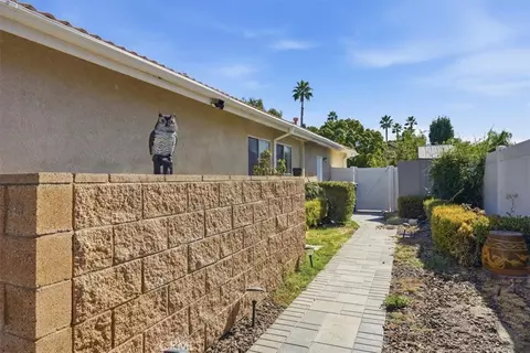 Exterior - 7430 Smokewood Rd, Highland, CA 92346 photo 11 of 11