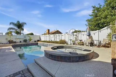 Exterior - 7430 Smokewood Rd, Highland, CA 92346 photo 9 of 11