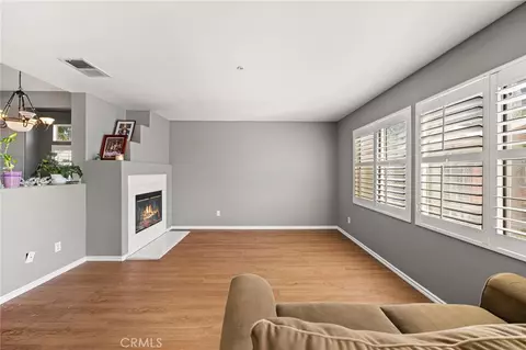 Living - 14139 Stanislaus Ct, Fontana, CA 92336 photo 2 of 2