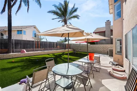 Exterior - 14139 Stanislaus Ct, Fontana, CA 92336 photo 2 of 4