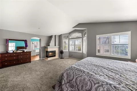Bedroom - 14139 Stanislaus Ct, Fontana, CA 92336 photo 2 of 5