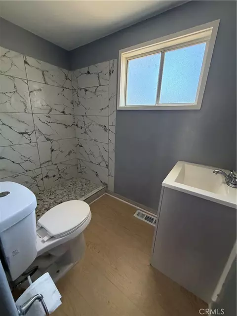 Bath - 2932 Priscilla, Riverside, CA 92506 photo 1 of 2