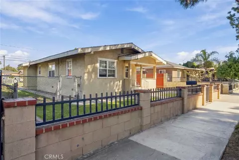 1019 W Pine St, Santa Ana, CA 92703