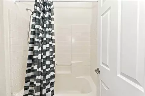 Bath - 4891 Westmont, Riverside, CA 92507 photo 4 of 7