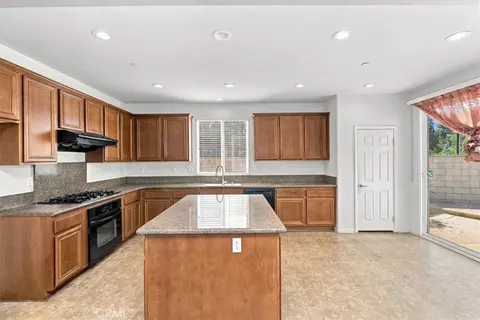 Kitchen - 4891 Westmont, Riverside, CA 92507 photo 1 of 4