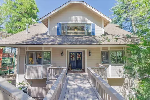 226 Birchwood Dr, Lake Arrowhead, CA 92352