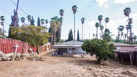 Exterior - 7353 Pontoosuc, Riverside, CA 92504 photo 8 of 10