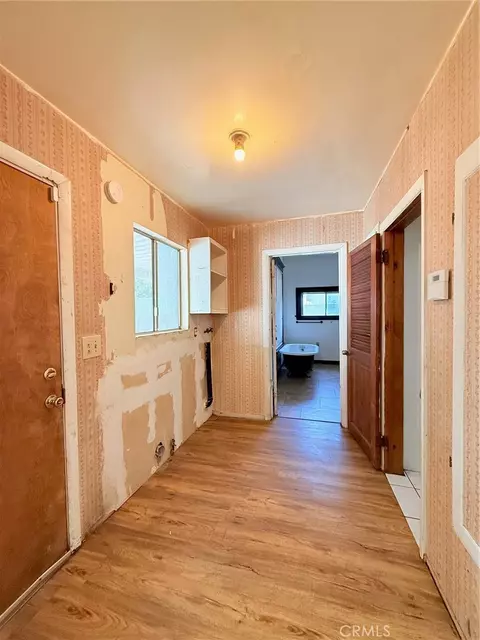 Entry Way - 27276 Main, Highland, CA 92346 photo 1 of 2