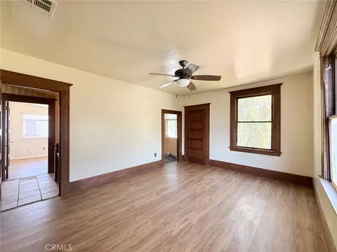 Living - 27276 Main, Highland, CA 92346 photo 4 of 5