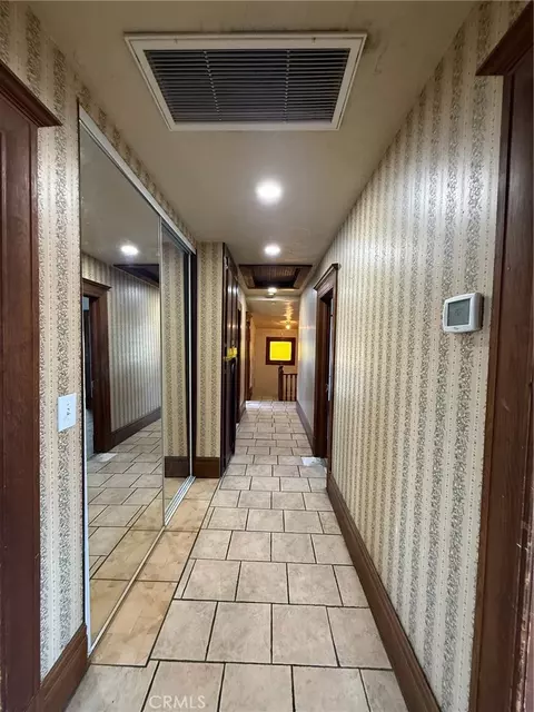 Entry Way - 27276 Main, Highland, CA 92346 photo 2 of 2
