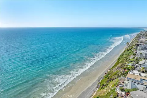 View/Area - 127 W Glaucus St #B, Encinitas, CA 92024 photo 4 of 6