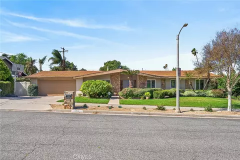 5305 Bardwell, Riverside, CA 92506 photo 2