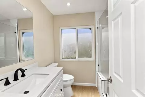 Bath - 1580 Lakewood, Upland, CA 91786 photo 3 of 7