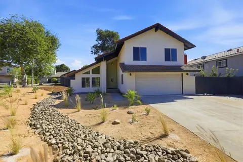 Exterior - 1580 Lakewood, Upland, CA 91786 photo 3 of 17